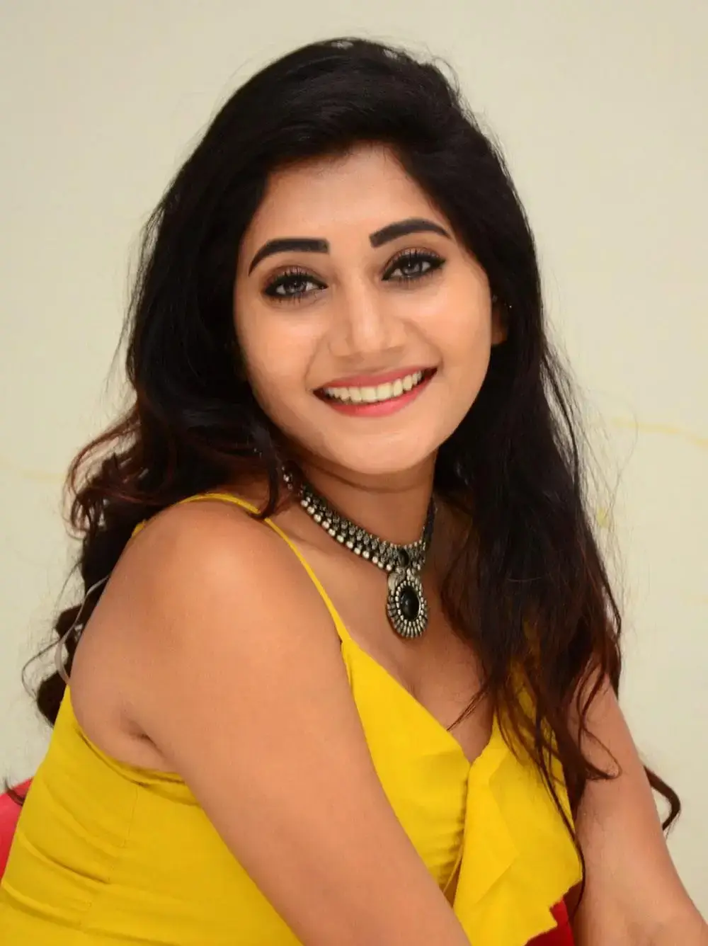 Indian Model Vasanthi Krishnan Stills in Yellow Dress